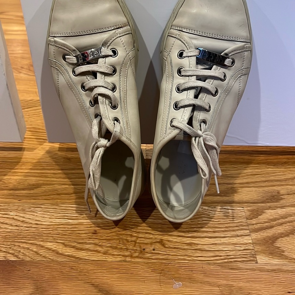 Gucci Men’s Lowtop Calfskin Sneakers
